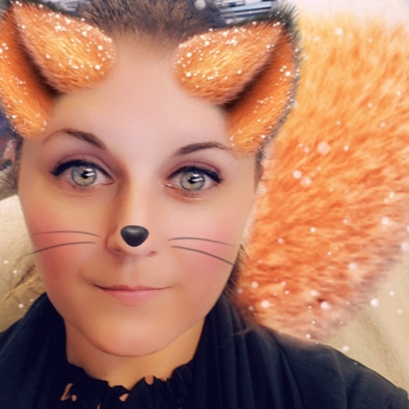 Meet your Posher, Seneca - Picture 1 of 1